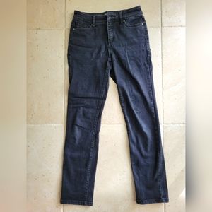 St John's bay Jeans, black, size 4